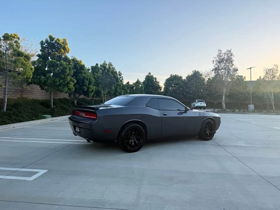 2014 Dodge Challenger 3rd Gen - Image 5 of 13