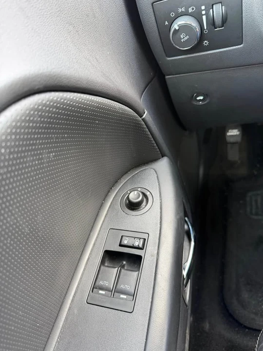 2014 Dodge Challenger 3rd Gen - Image 14 of 16
