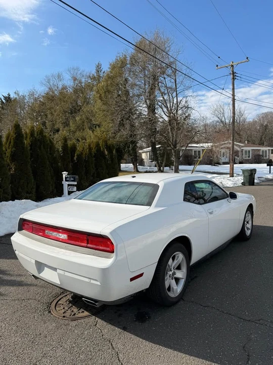 2014 Dodge Challenger 3rd Gen - Image 3 of 16