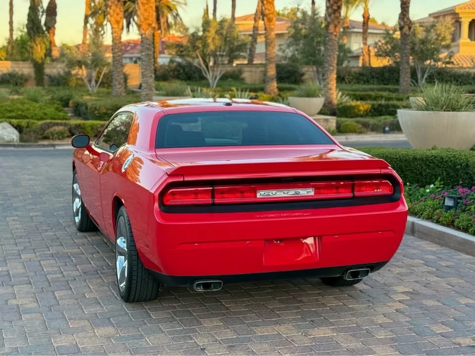 2014 Dodge Challenger 3rd Gen - Image 17 of 20