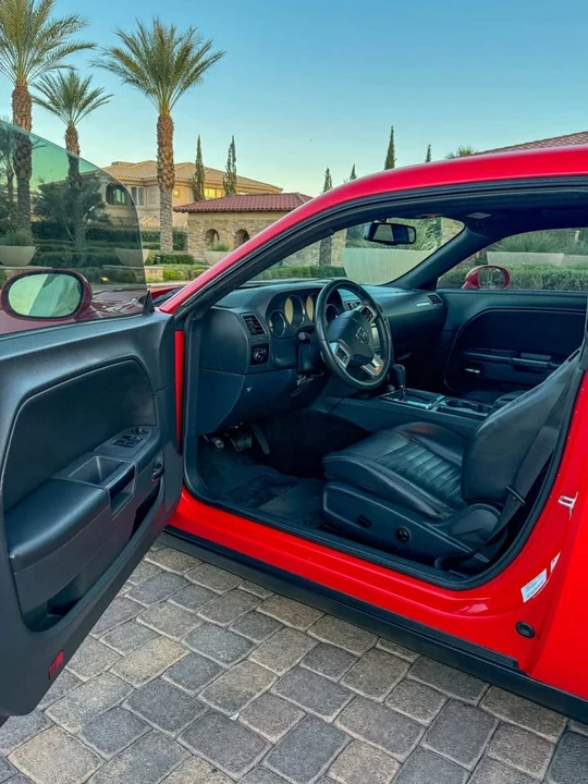 2014 Dodge Challenger 3rd Gen - Image 9 of 20