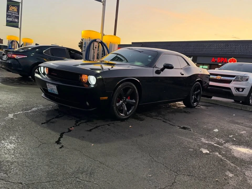 2014 Dodge Challenger 3rd Gen - Image 2 of 20