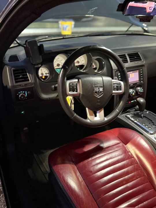 2014 Dodge Challenger 3rd Gen - Image 19 of 20