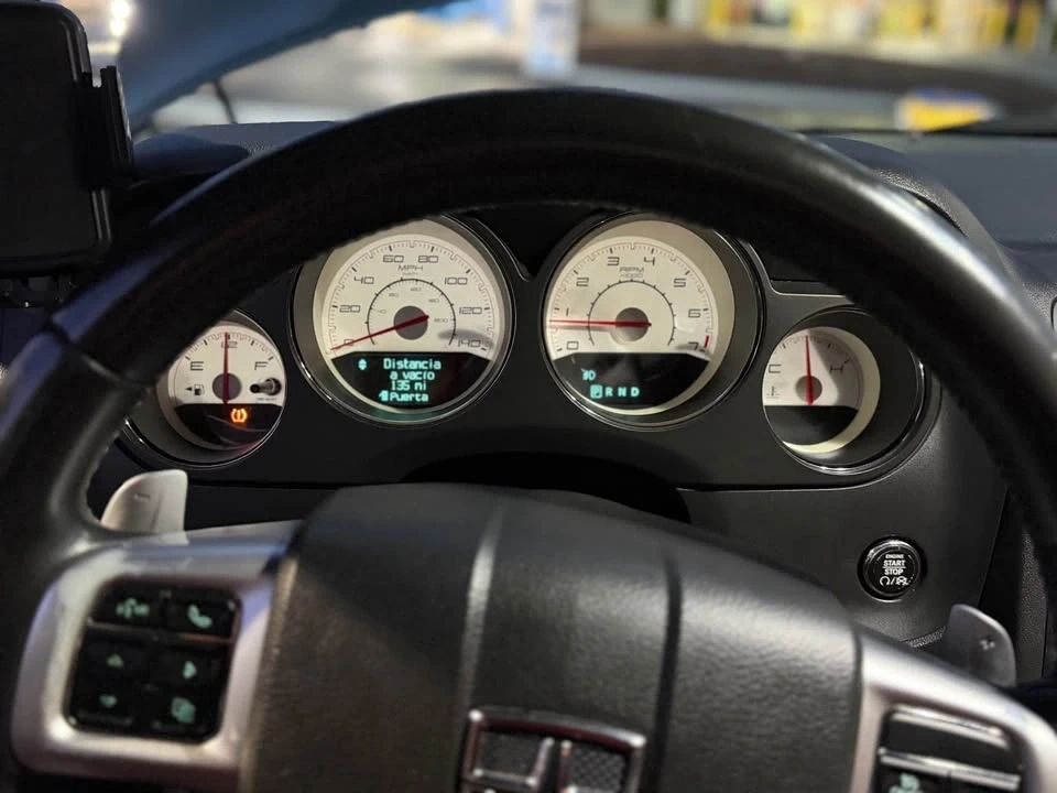 2014 Dodge Challenger 3rd Gen - Image 13 of 20