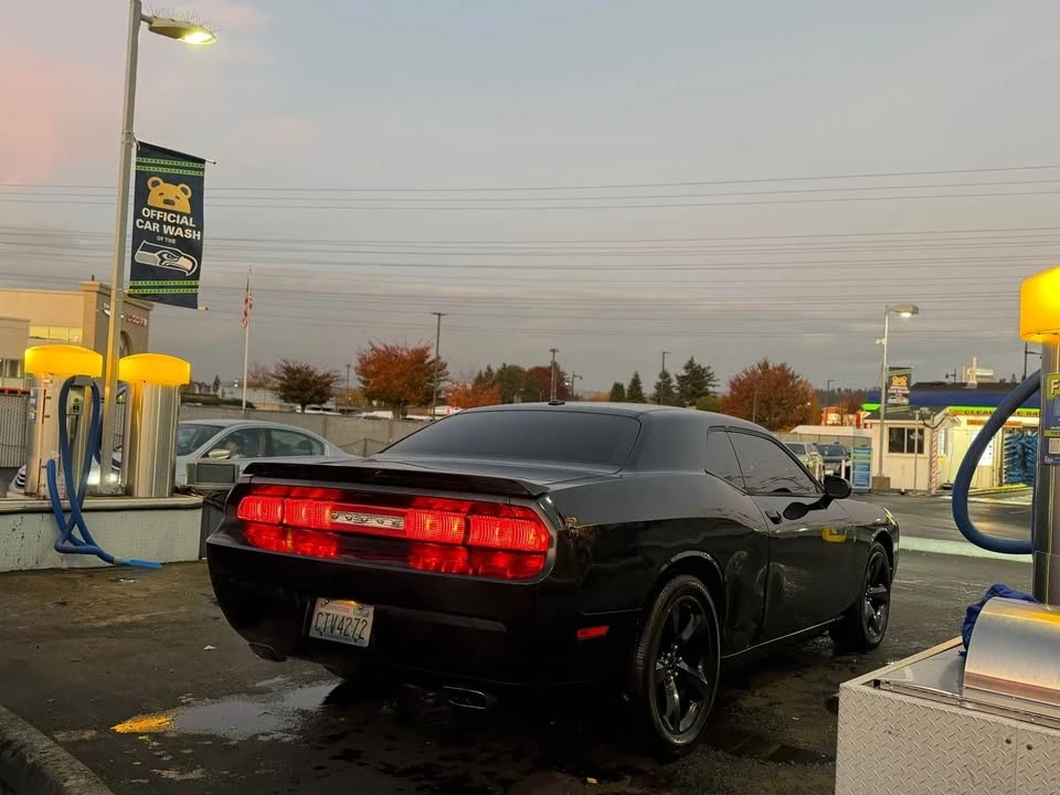2014 Dodge Challenger 3rd Gen - Image 8 of 20