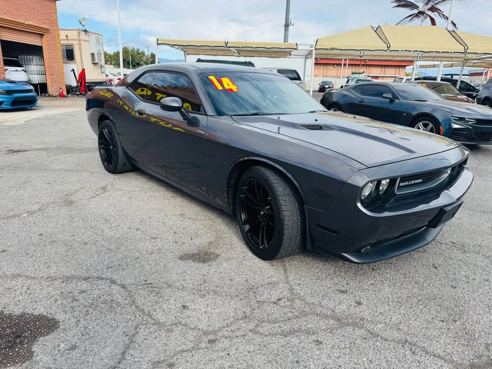 2014 Dodge Challenger 3rd Gen - Image 3 of 8