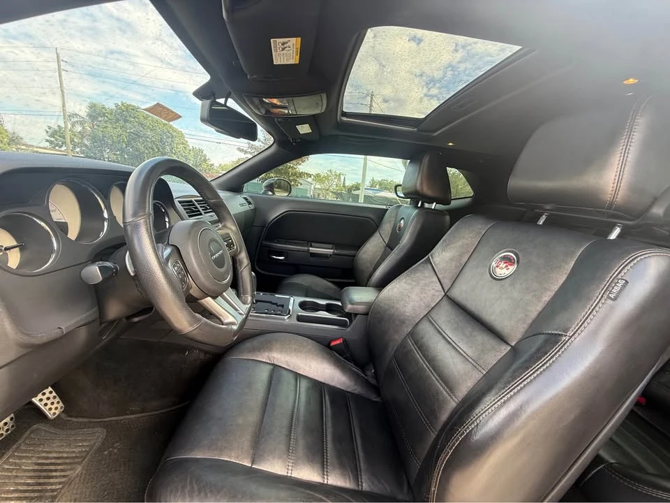 2014 Dodge Challenger 3rd Gen - Image 11 of 15