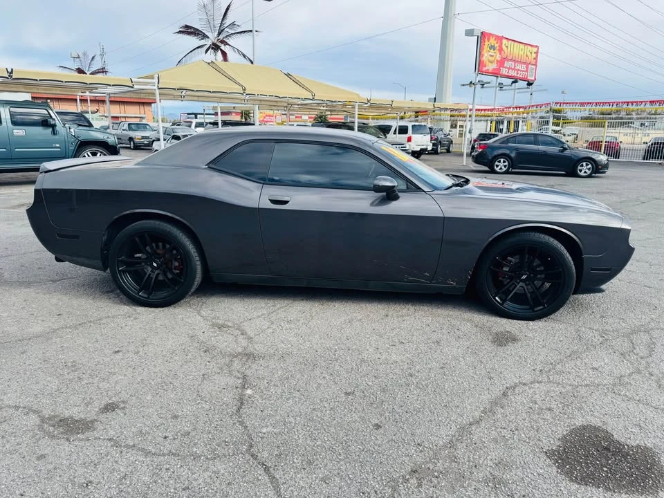 2014 Dodge Challenger 3rd Gen - Image 4 of 8