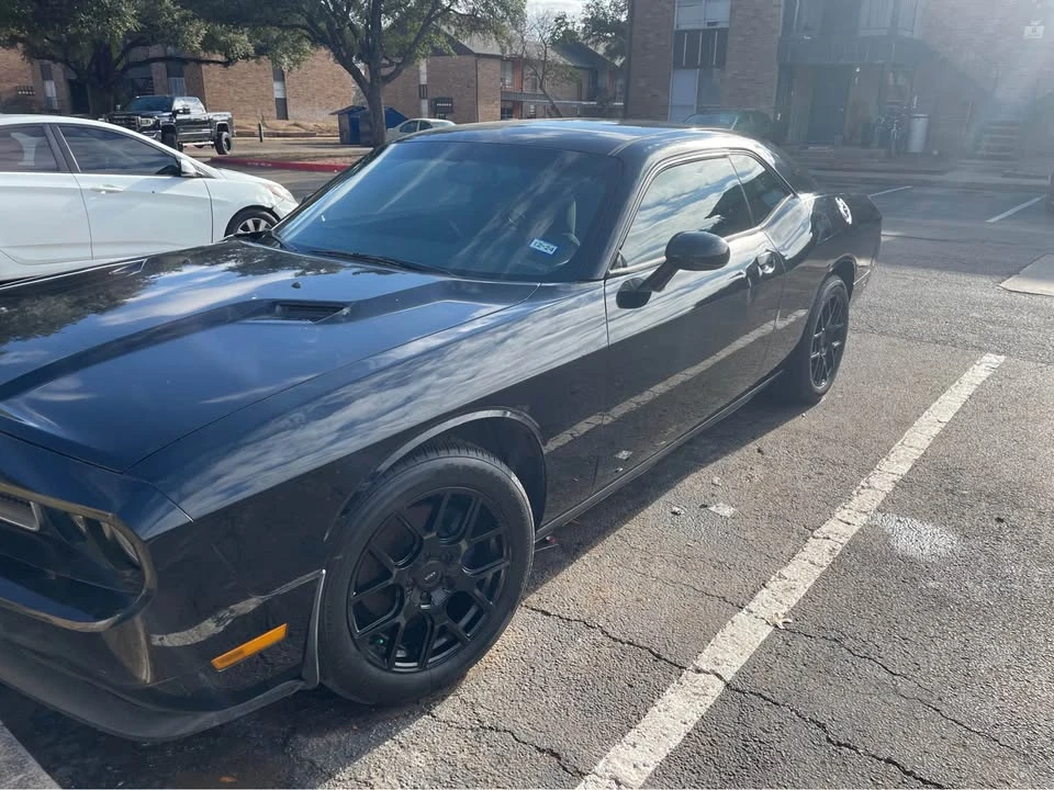 2014 Dodge Challenger 3rd Gen - Image 2 of 4