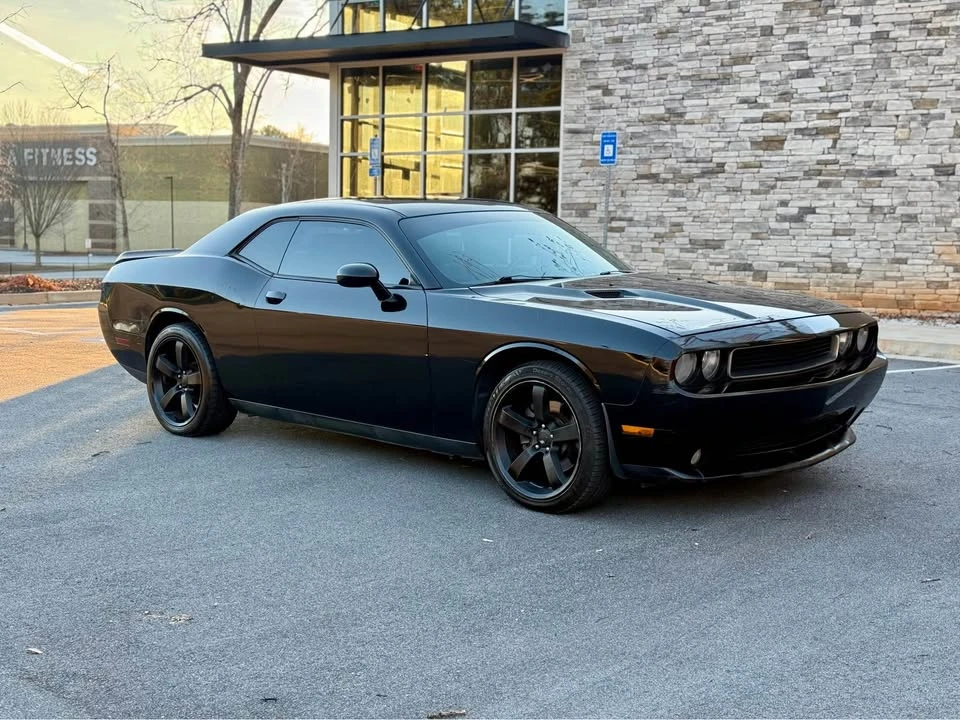 2014 Dodge Challenger 3rd Gen - Image 5 of 17
