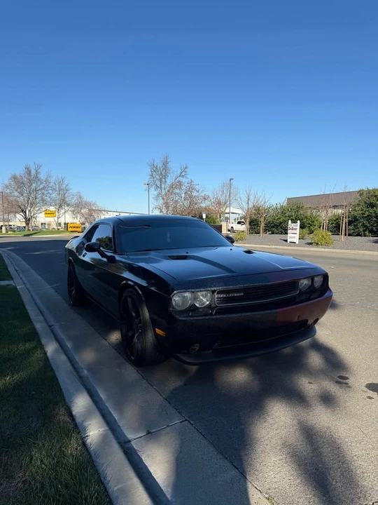 2014 Dodge Challenger 3rd Gen - Image 6 of 8