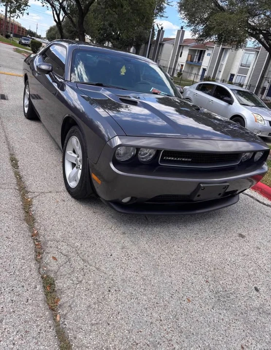 2014 Dodge Challenger 3rd Gen - Image 3 of 11