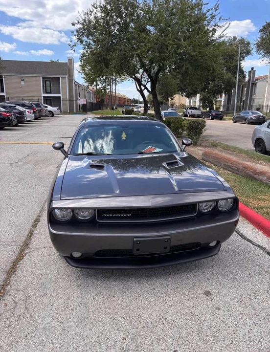 2014 Dodge Challenger 3rd Gen - Image 4 of 11