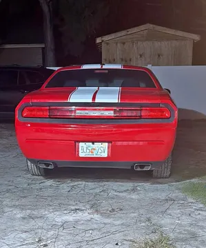 2014 Dodge Challenger SXT Plus