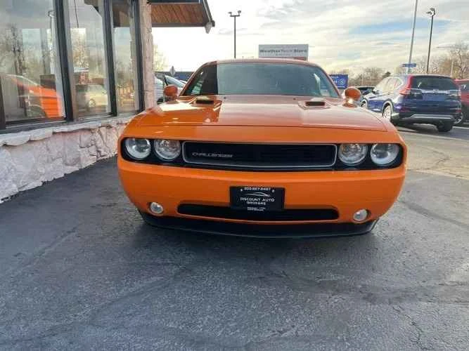 2014 Dodge Challenger 3rd Gen - Image 2 of 9