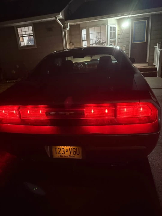 2014 Dodge Challenger 3rd Gen - Image 5 of 6