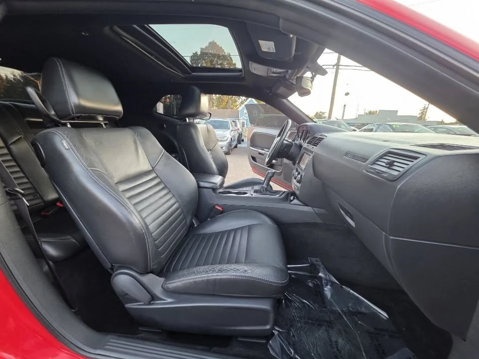 2014 Dodge Challenger 3rd Gen - Image 13 of 15