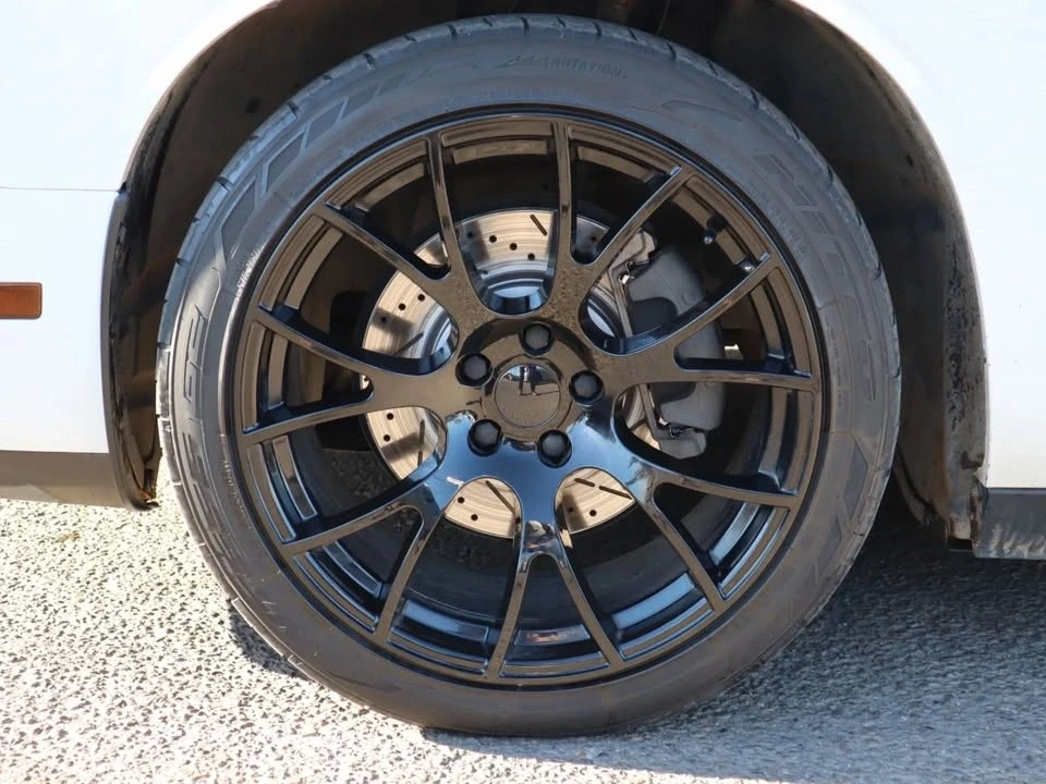 2014 Dodge Challenger 3rd Gen - Image 5 of 12