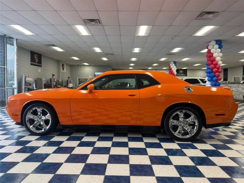 2014 Dodge Challenger 3rd Gen - Image 11 of 19