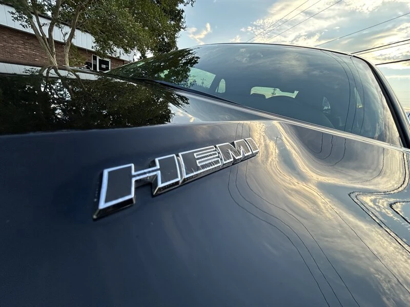 2014 Dodge Challenger 3rd Gen - Image 19 of 20