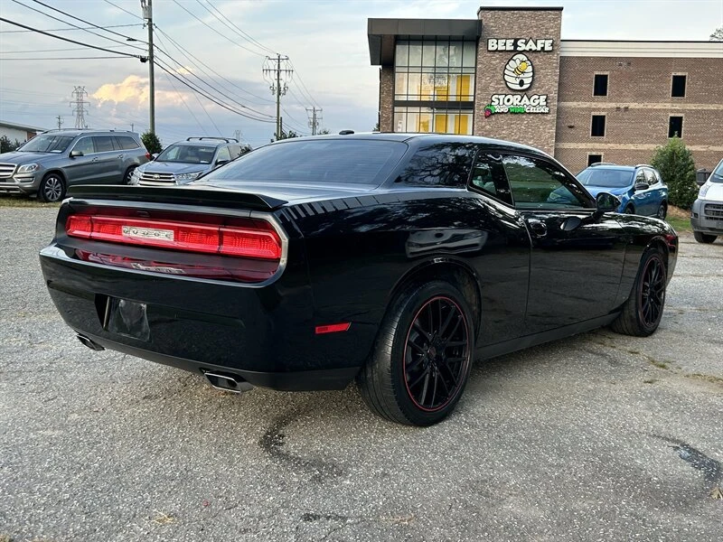 2014 Dodge Challenger 3rd Gen - Image 5 of 20
