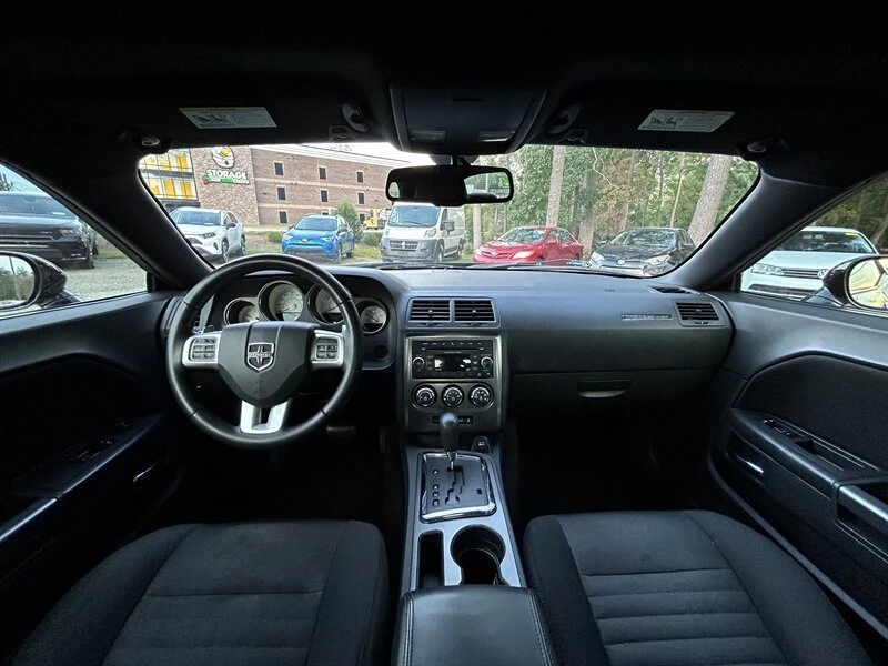 2014 Dodge Challenger 3rd Gen - Image 10 of 20