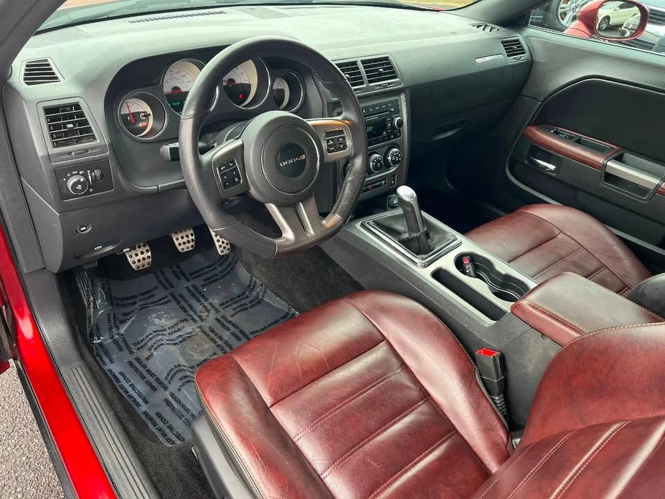 2014 Dodge Challenger 3rd Gen - Image 17 of 20