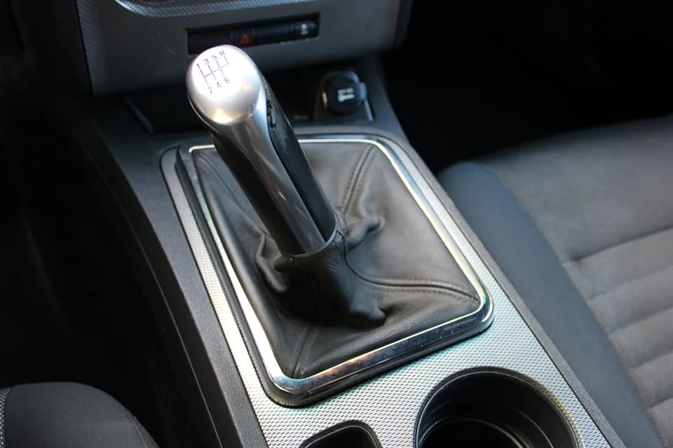 2014 Dodge Challenger 3rd Gen - Image 10 of 16