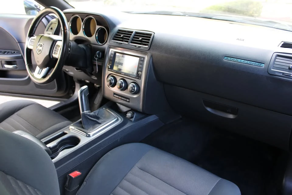2014 Dodge Challenger 3rd Gen - Image 13 of 17