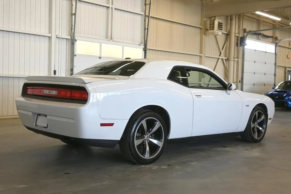 2014 Dodge Challenger 3rd Gen - Image 6 of 19