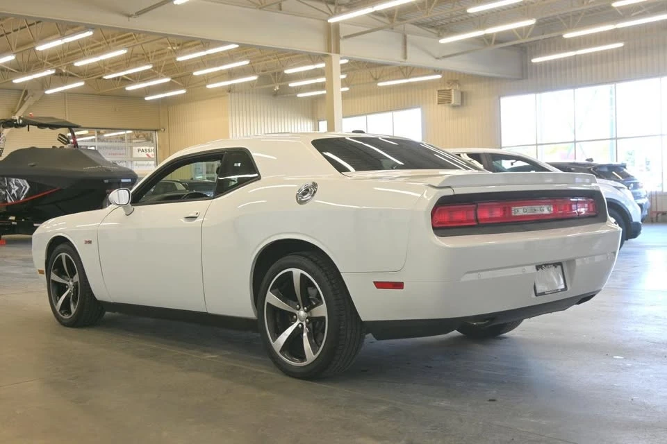 2014 Dodge Challenger 3rd Gen - Image 4 of 19