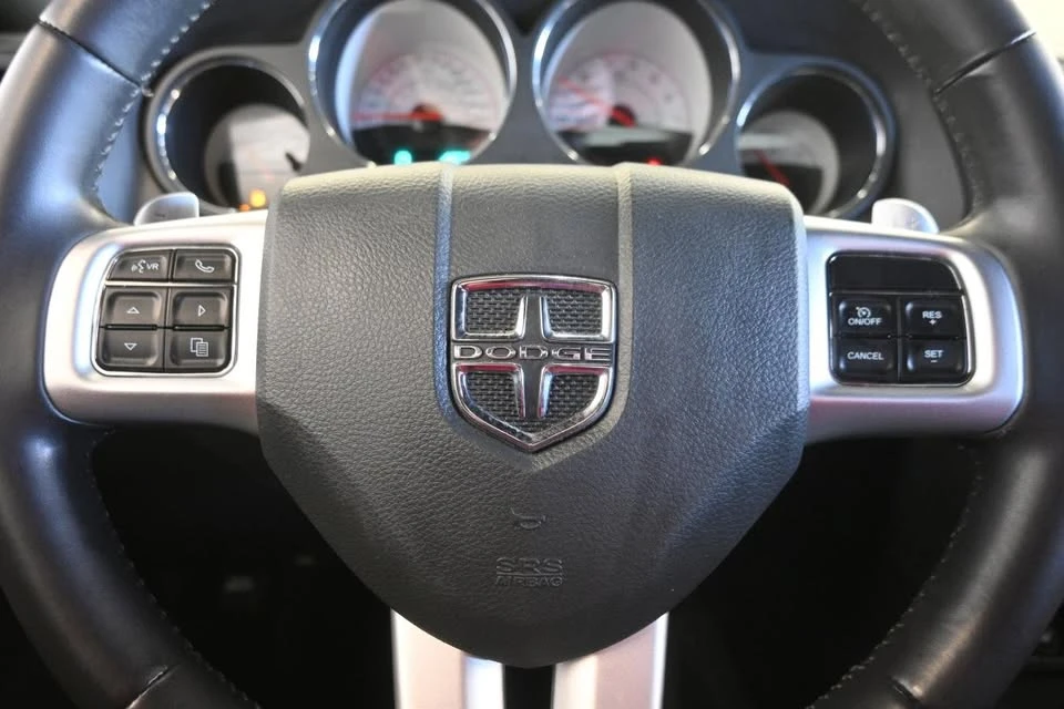 2014 Dodge Challenger 3rd Gen - Image 11 of 19