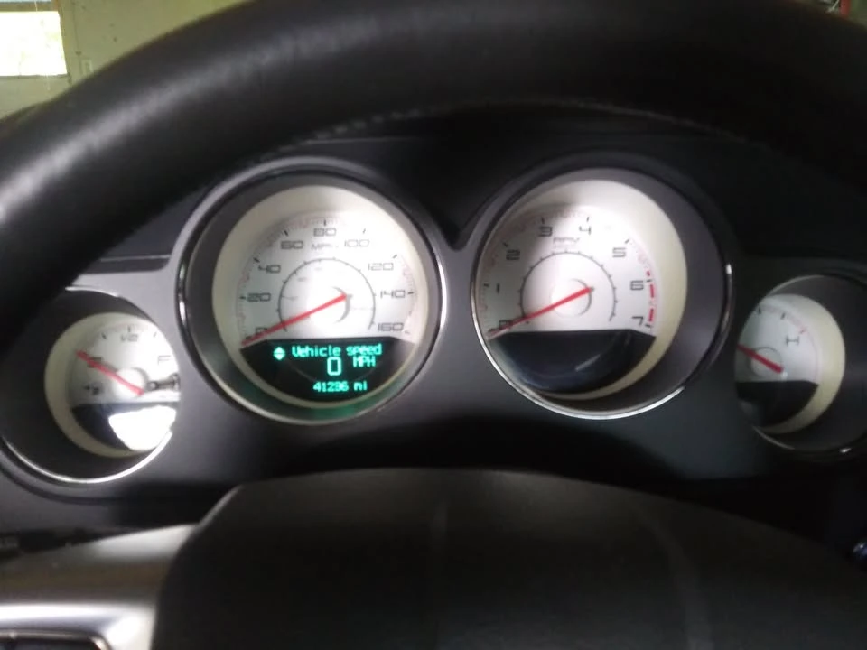 2014 Dodge Challenger 3rd Gen - Image 9 of 18