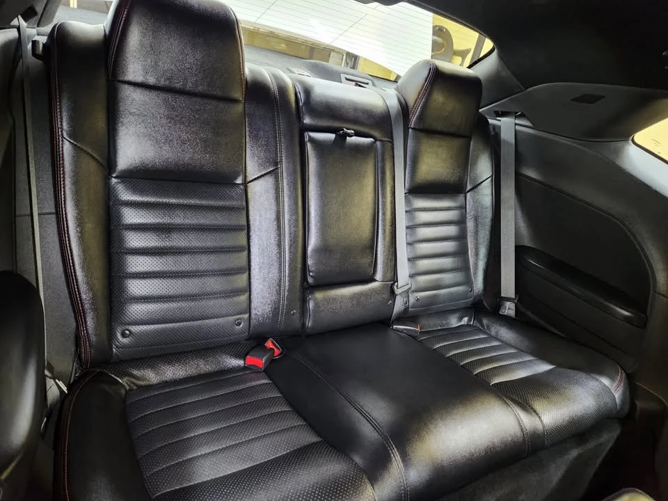 2014 Dodge Challenger 3rd Gen - Image 16 of 20