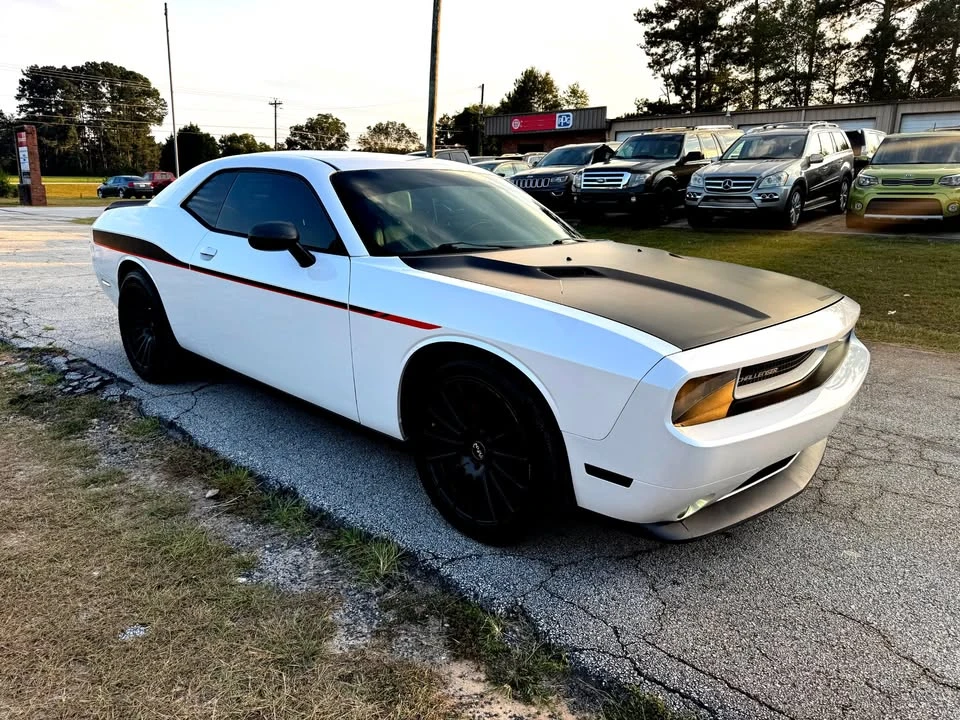 2014 Dodge Challenger 3rd Gen - Image 3 of 16