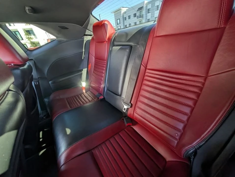 2014 Dodge Challenger 3rd Gen - Image 17 of 20