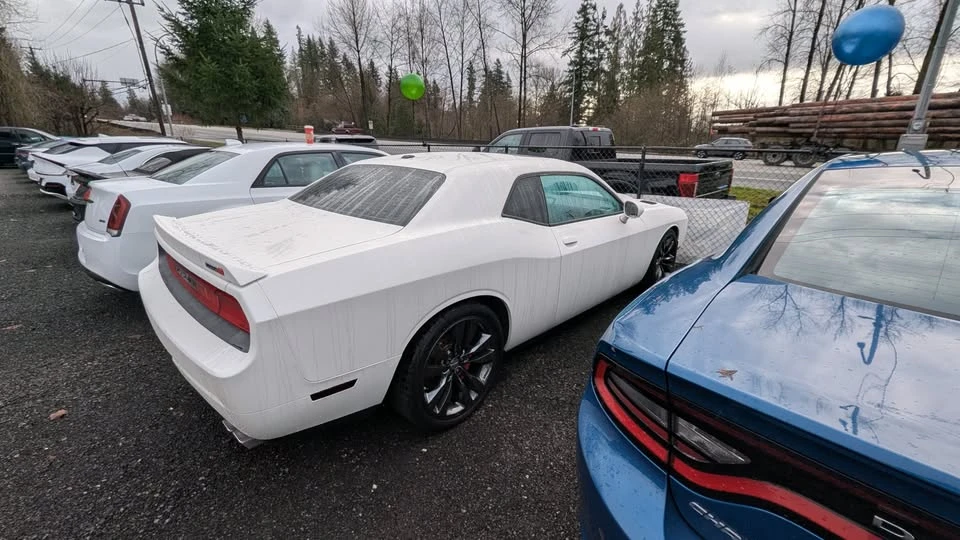2014 Dodge Challenger SRT8 & 392 3rd Gen - Image 3 of 7