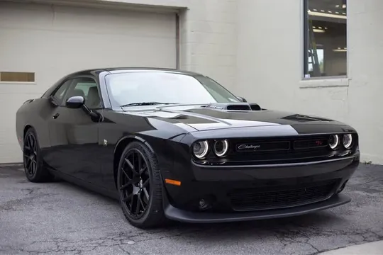 2014 Dodge Challenger SRT8 Core