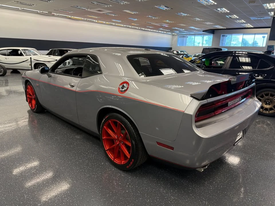 2014 Dodge Challenger SRT8 & 392 3rd Gen - Image 6 of 15