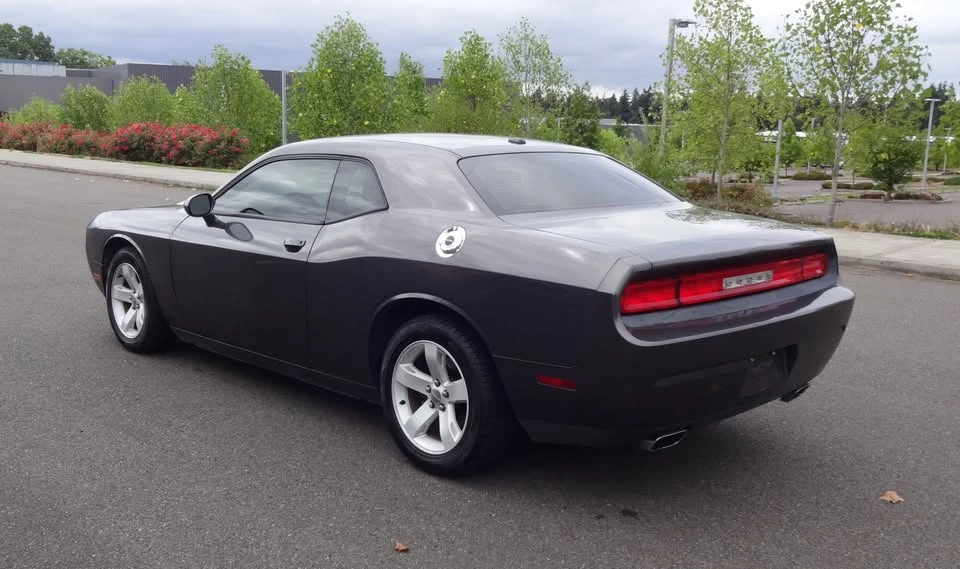 2014 Dodge Challenger 3rd Gen - Image 6 of 13