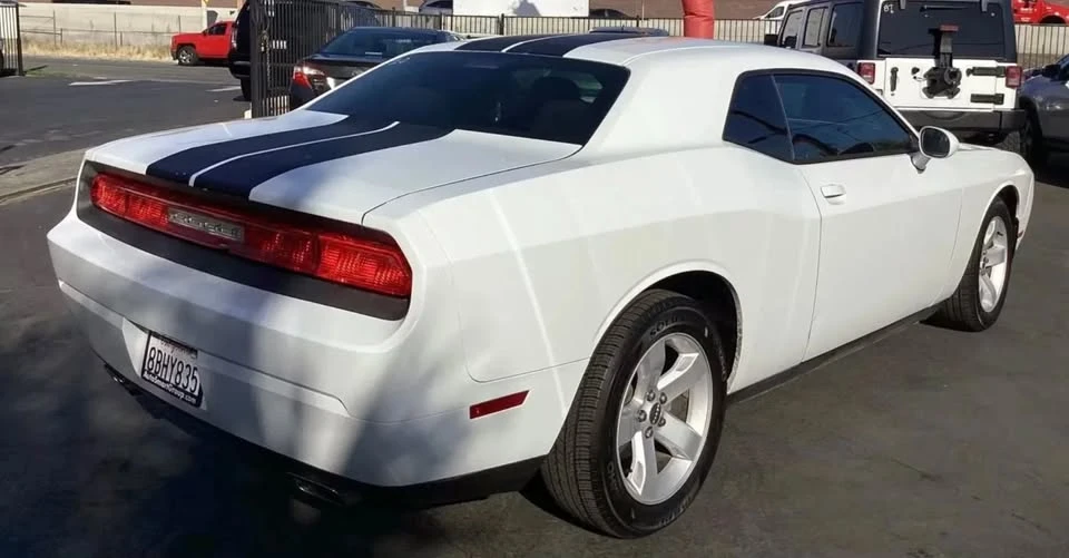 2014 Dodge Challenger 3rd Gen - Image 4 of 10
