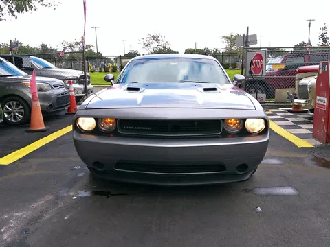 2014 Dodge Challenger SXT