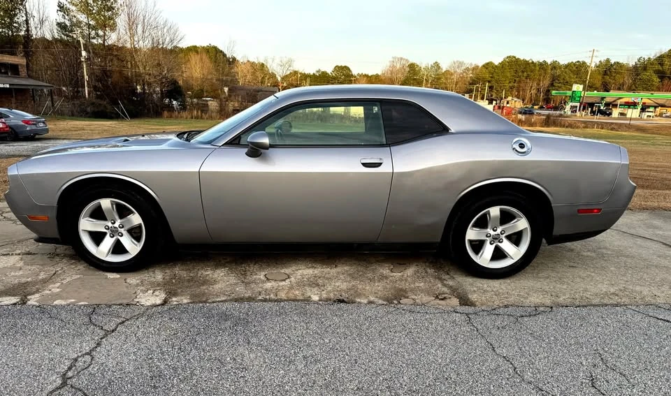 2014 Dodge Challenger 3rd Gen - Image 8 of 19