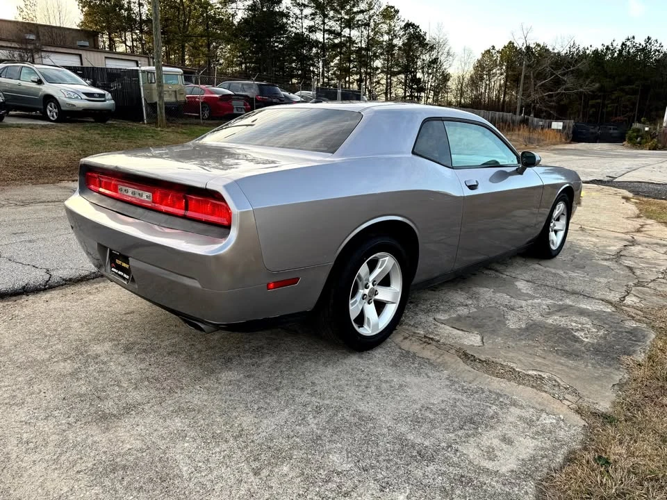2014 Dodge Challenger 3rd Gen - Image 5 of 19