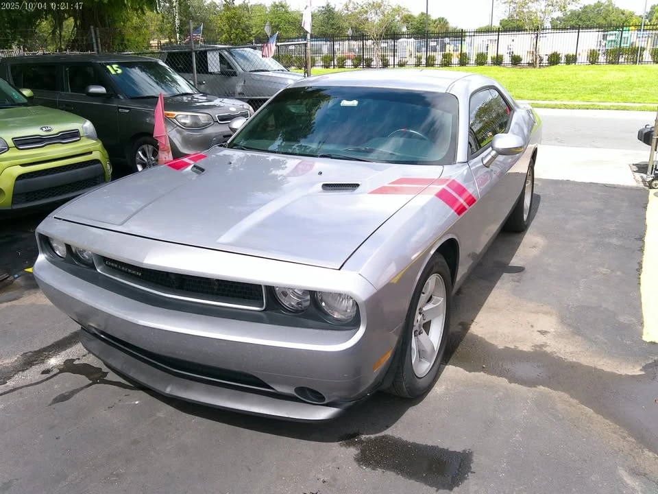 2014 Dodge Challenger 3rd Gen - Image 6 of 15