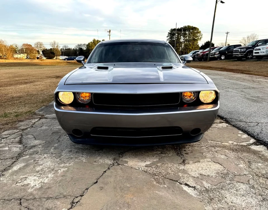 2014 Dodge Challenger 3rd Gen - Image 2 of 19