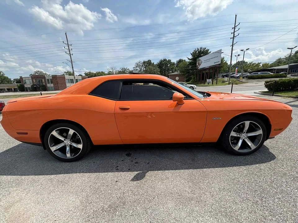 2014 Dodge Challenger 3rd Gen - Image 4 of 12