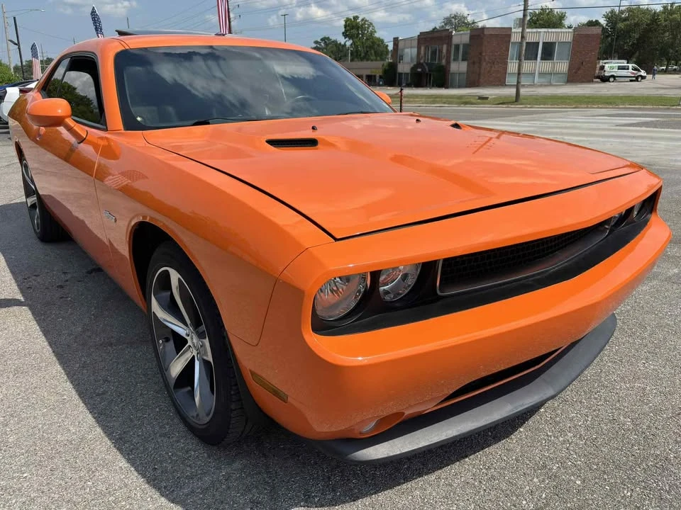 2014 Dodge Challenger 3rd Gen - Image 3 of 12