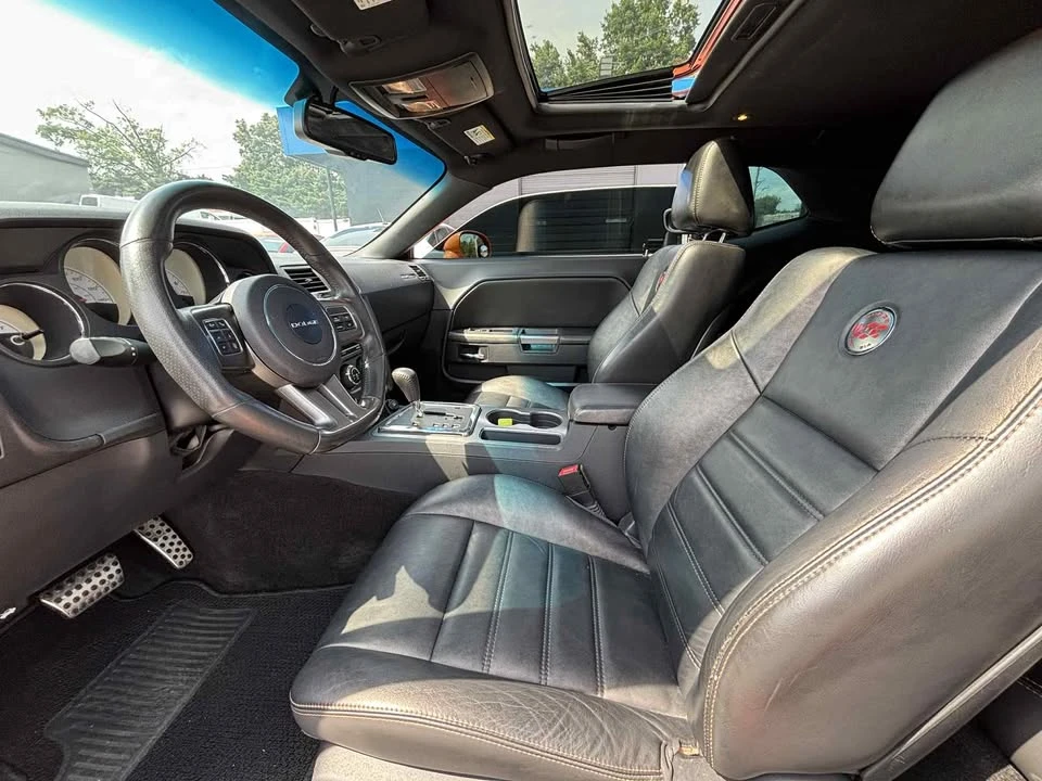 2014 Dodge Challenger 3rd Gen - Image 10 of 12