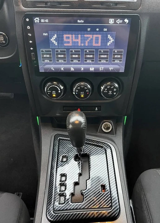 2014 Dodge Challenger 3rd Gen - Image 13 of 19